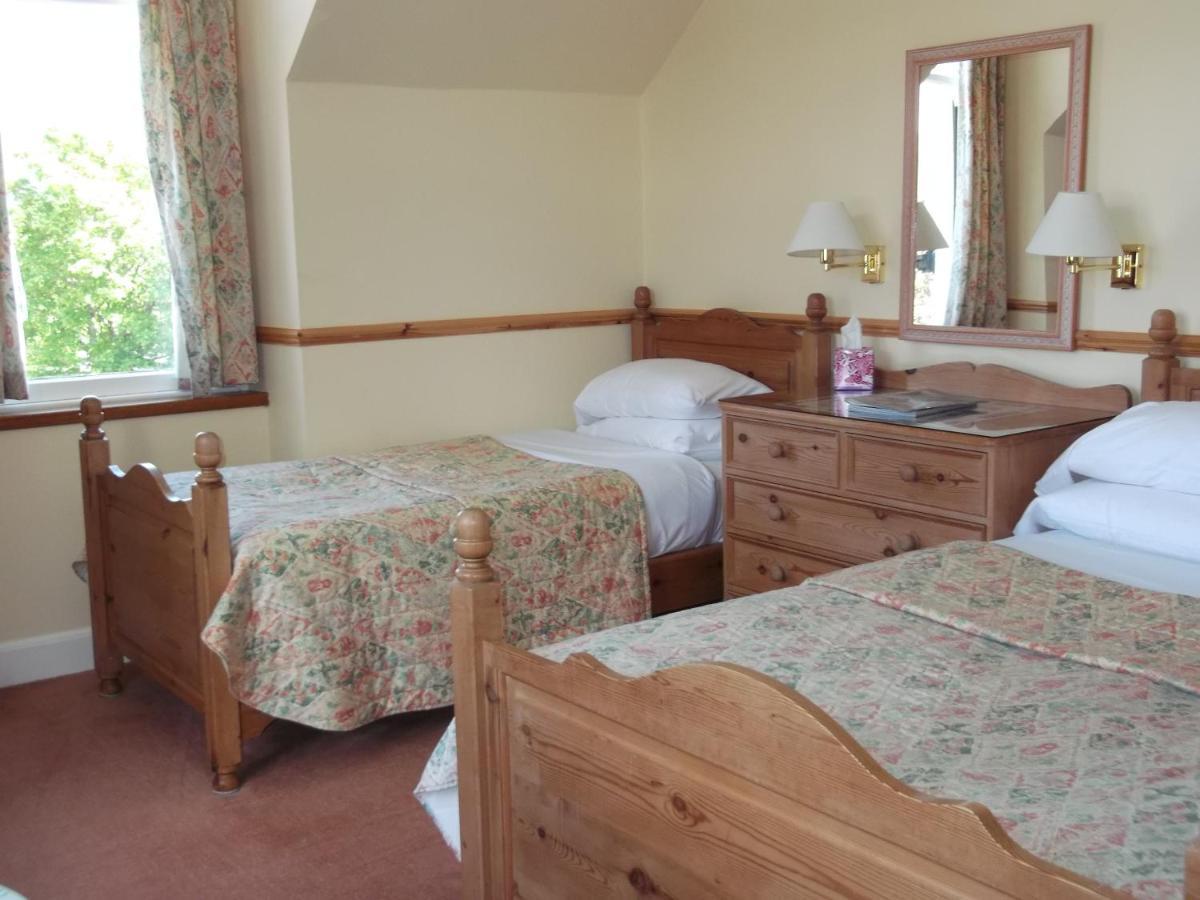 Caledonian Hotel Fort Augustus Εξωτερικό φωτογραφία
