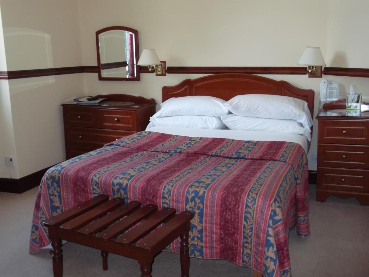Caledonian Hotel Fort Augustus Δωμάτιο φωτογραφία