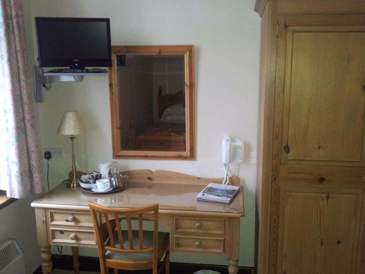 Caledonian Hotel Fort Augustus Εξωτερικό φωτογραφία