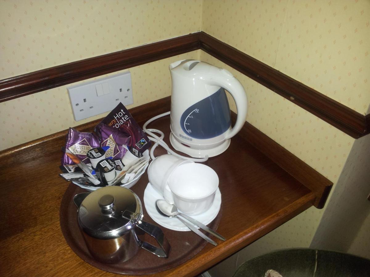 Caledonian Hotel Fort Augustus Εξωτερικό φωτογραφία