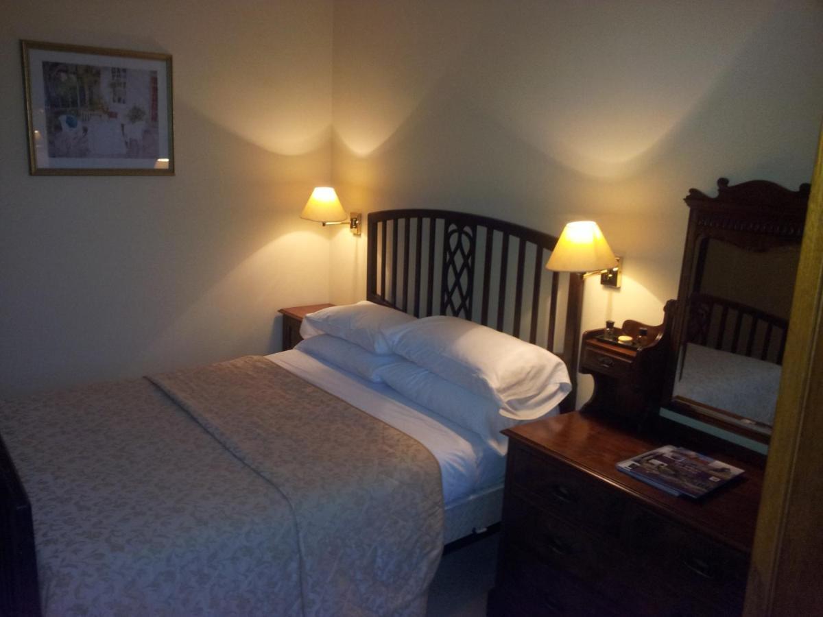 Caledonian Hotel Fort Augustus Εξωτερικό φωτογραφία